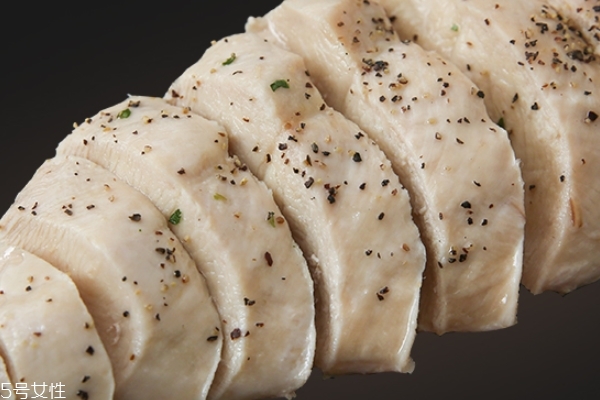 雞胸肉可以冷凍嗎 可以冷凍保存 雞胸肉可以冷凍嗎 可以冷凍保存