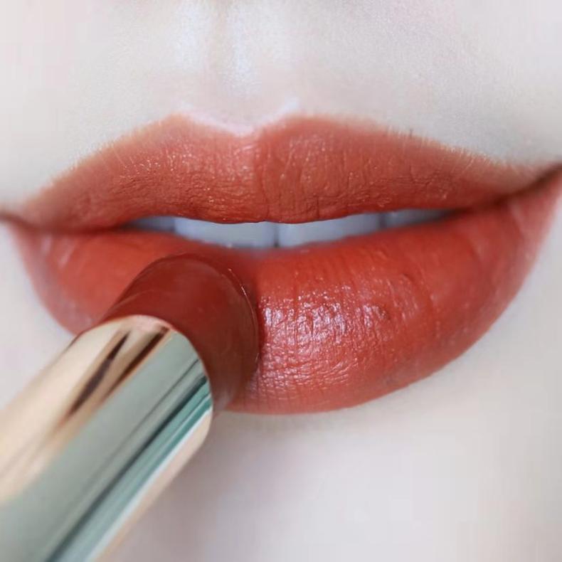 flormar口紅天然嗎 flormar口紅黑管和金管最火色號試色 flormar口紅天然嗎 flormar口紅黑管和金管最火色號試色