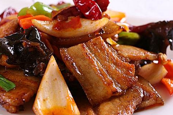 回鍋肉是什么菜系 是傳統(tǒng)川菜 回鍋肉是什么菜系 是傳統(tǒng)川菜