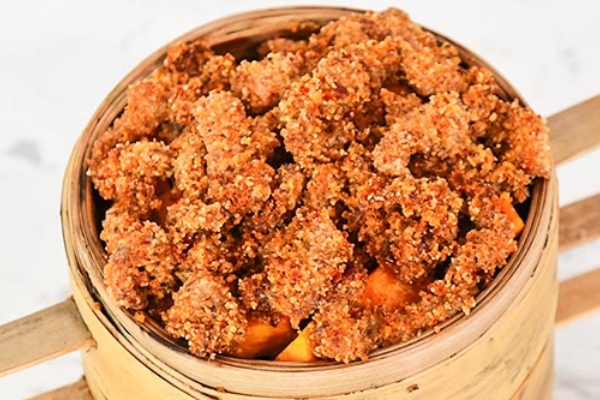 粉蒸肉要放水嗎 這個是必須的 粉蒸肉要放水嗎 這個是必須的