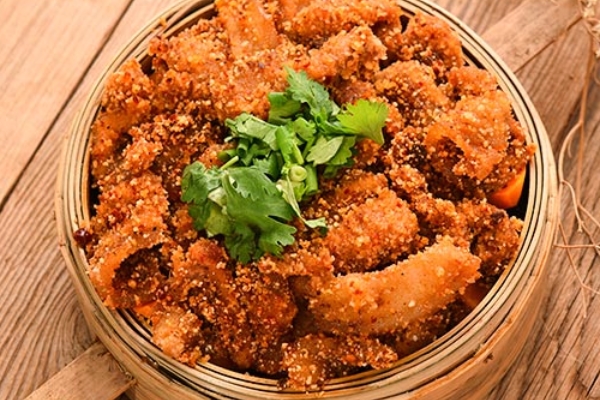 粉蒸肉要放水嗎 這個是必須的 粉蒸肉要放水嗎 這個是必須的