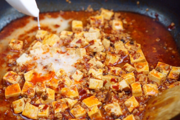 麻婆豆腐可以隔夜吃嗎 看是否變質