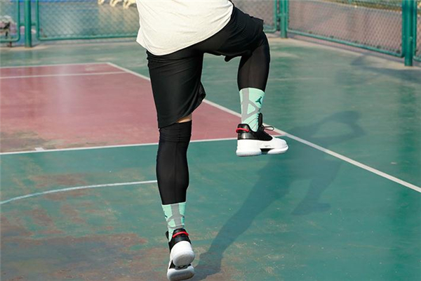 李寧韋德之道7實(shí)戰(zhàn)測評(píng) 國產(chǎn)球鞋的驕傲