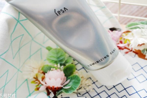 ipsa粘土面膜保質(zhì)期 開(kāi)封后一年內(nèi)用完