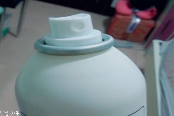 歐西丹尼和理膚泉哪個好 歐西丹尼性價比較高 歐西丹尼和理膚泉哪個好 歐西丹尼性價比較高