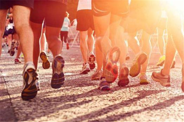 馬拉松跑完就有獎(jiǎng)牌嗎 要注意規(guī)定時(shí)間 馬拉松跑完就有獎(jiǎng)牌嗎 要注意規(guī)定時(shí)間