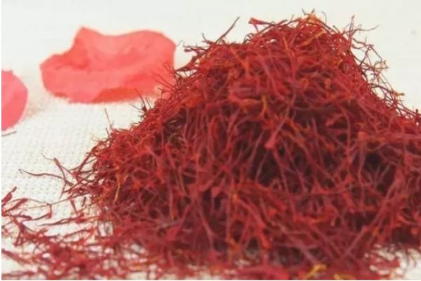 哪類人群不能服用藏紅花 喝藏紅花有很多好處 哪類人群不能服用藏紅花 喝藏紅花有很多好處