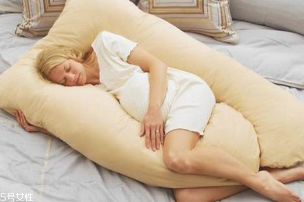 孕期水腫正常嗎 孕期水腫屬于正?，F(xiàn)象