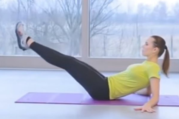 小腹胖做什么運(yùn)動減肥 瘦小腹最有效的運(yùn)動