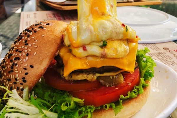 天天吃漢堡會(huì)怎么樣 可能導(dǎo)致?tīng)I(yíng)養(yǎng)不良 天天吃漢堡會(huì)怎么樣 可能導(dǎo)致?tīng)I(yíng)養(yǎng)不良