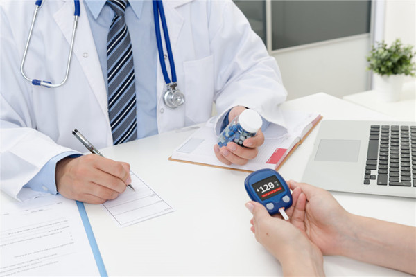 糖尿病吃石榴有好處嗎 石榴能逆轉(zhuǎn)糖尿病 糖尿病吃石榴有好處嗎 石榴能逆轉(zhuǎn)糖尿病