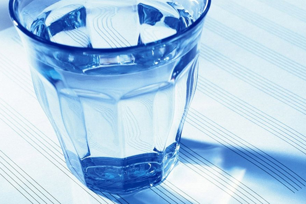 開(kāi)水燙傷可以用蘆薈膠嗎？燙傷可以用蘆薈擦嗎？