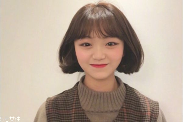 什么頭發(fā)顏色顯白 超顯白的頭發(fā)顏色 什么頭發(fā)顏色顯白 超顯白的頭發(fā)顏色