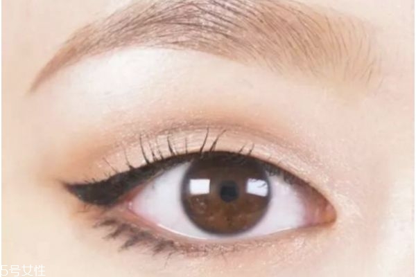 可愛(ài)麋鹿妝容 麋鹿妝容教程