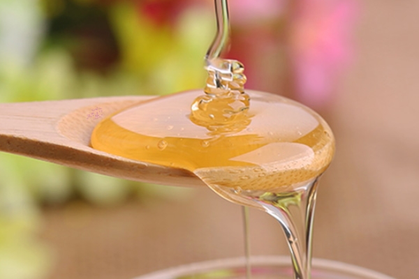 洋槐蜜和棗花蜜哪個(gè)好 前者更勝一籌 洋槐蜜和棗花蜜哪個(gè)好 前者更勝一籌