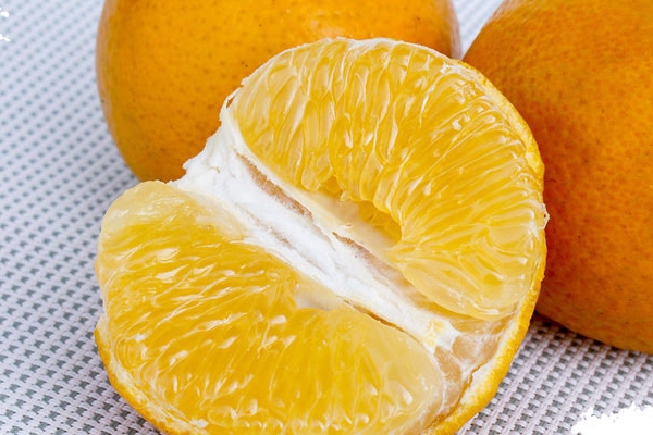 皇帝柑可以多吃嗎 每天一兩個(gè)足以 皇帝柑可以多吃嗎 每天一兩個(gè)足以