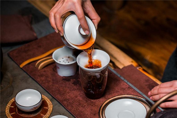 豐胸茶對(duì)身體有影響嗎 認(rèn)準(zhǔn)正規(guī)品牌