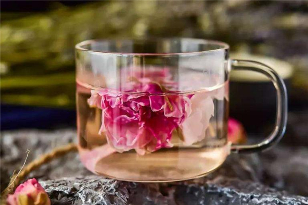 豐胸茶對(duì)身體有影響嗎 認(rèn)準(zhǔn)正規(guī)品牌