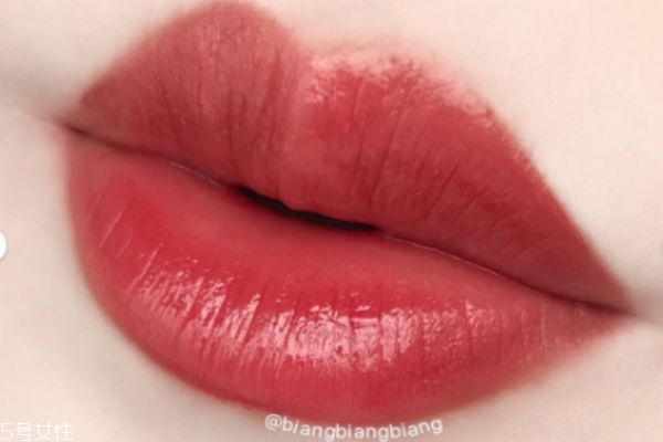 ysl銀管唇釉11多少錢 ysl銀管愛心唇釉11