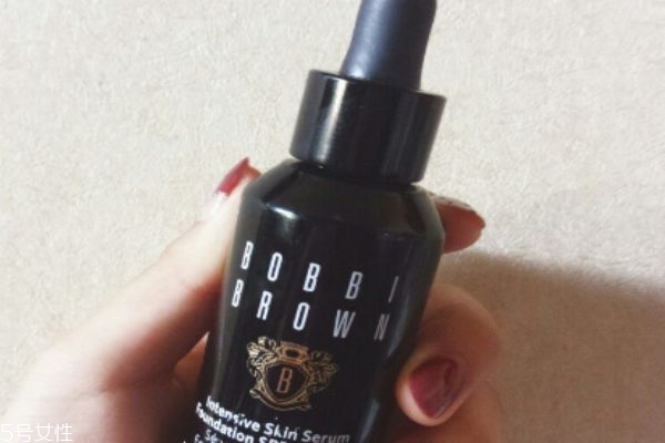 芭比布朗蟲(chóng)草粉底液多少錢(qián) 可以養(yǎng)膚的粉底液 芭比布朗蟲(chóng)草粉底液多少錢(qián) 可以養(yǎng)膚的粉底液