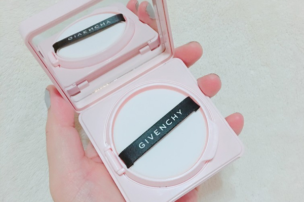 紀(jì)梵希大理石氣墊多少錢 紀(jì)梵希大理石氣墊怎么樣 紀(jì)梵希大理石氣墊多少錢 紀(jì)梵希大理石氣墊怎么樣