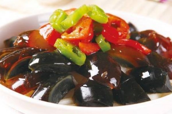 孕婦能吃皮蛋嗎 盡量不要吃 孕婦能吃皮蛋嗎 盡量不要吃