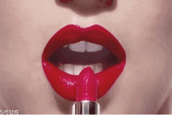 化妝的順序是什么 化妝時應注意