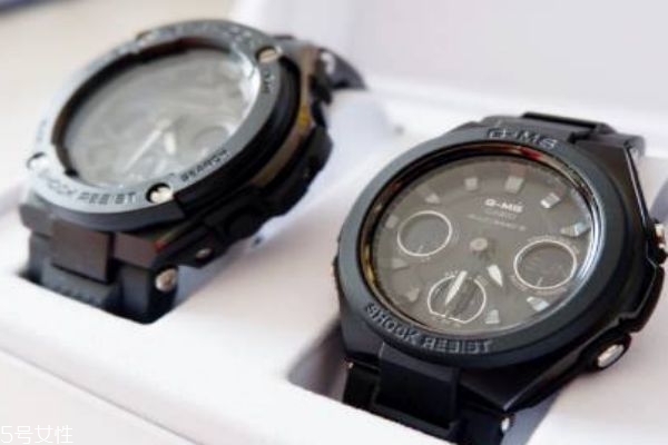 圣誕節(jié)送男朋友什么禮物 送這些禮物他一定喜歡 圣誕節(jié)送男朋友什么禮物 送這些禮物他一定喜歡