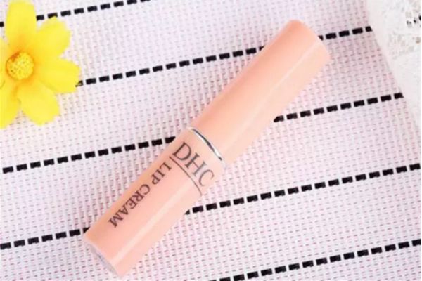 dhc唇膏批號(hào)在哪里 dhc潤唇膏生產(chǎn)批號(hào)查詢