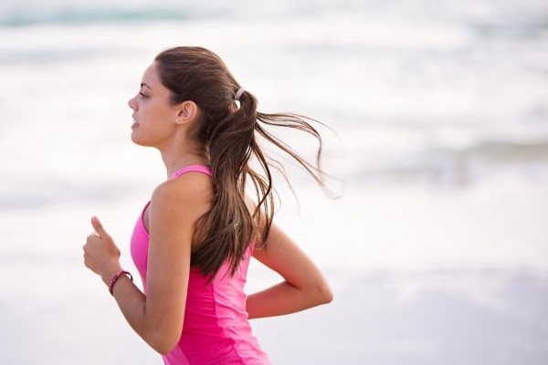 慢跑和跳繩哪個(gè)減肥效果好 推薦是跳繩 慢跑和跳繩哪個(gè)減肥效果好 推薦是跳繩