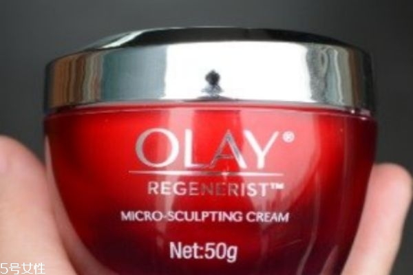 olay大紅瓶和空氣霜區(qū)別 按照膚質選擇