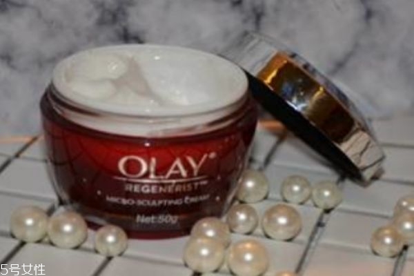 olay大紅瓶適合干皮嗎 干皮千萬不要錯過