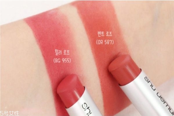 植村秀無色限啞光唇膏bg955試色 霧面滋潤又顯色 植村秀無色限啞光唇膏bg955試色 霧面滋潤又顯色