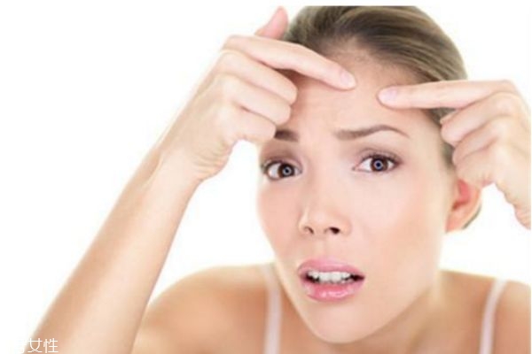 為什么熬夜會(huì)長痘 怎樣防止熬夜起痘痘