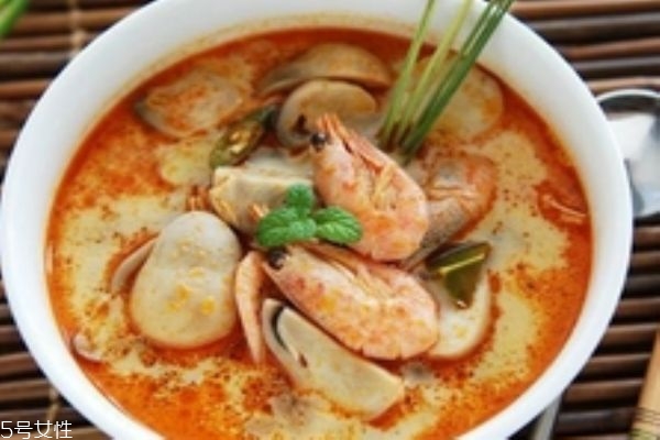 冬陰功湯是什么味道 自制冬陰功湯 冬陰功湯是什么味道 自制冬陰功湯