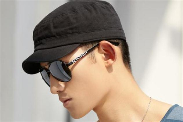 平頂帽怎么搭配衣服 注意這些細(xì)節(jié) 平頂帽怎么搭配衣服 注意這些細(xì)節(jié)