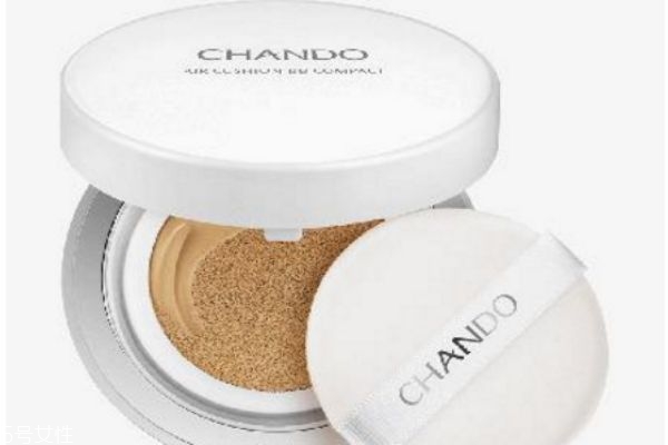 自然堂氣墊怎么樣 自然堂雪潤晶彩裸透氣墊bb霜 自然堂氣墊怎么樣 自然堂雪潤晶彩裸透氣墊bb霜