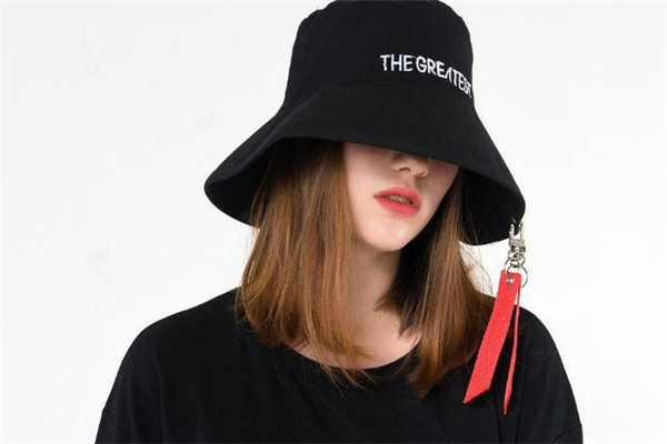 漁夫帽適合什么衣服 漁夫帽哪個品牌好