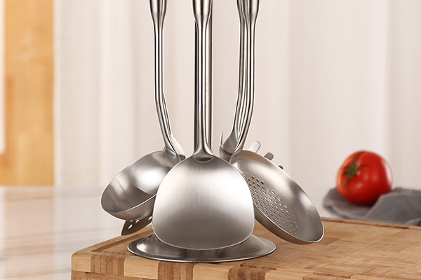 鐵鍋鏟能補(bǔ)血嗎 有一定幫助 鐵鍋鏟能補(bǔ)血嗎 有一定幫助