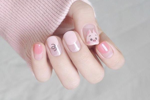 上班族新年美甲圖片 簡約漂亮美甲 上班族新年美甲圖片 簡約漂亮美甲