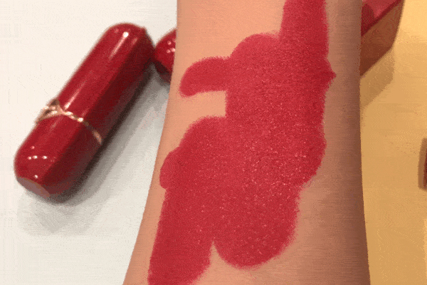 卡姿蘭小紅唇口紅干不干 超級滋潤型口紅 卡姿蘭小紅唇口紅干不干 超級滋潤型口紅