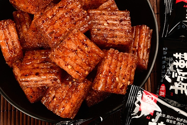 辣條為什么會上癮 重口味都愛它 辣條為什么會上癮 重口味都愛它