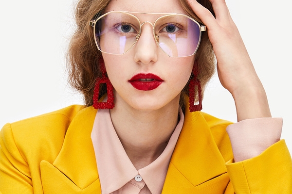 隆鼻為什么會穿孔 有四個(gè)原因