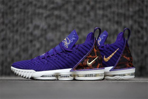 nike lebron16詹姆斯16真假對比 假貨一眼認(rèn)出