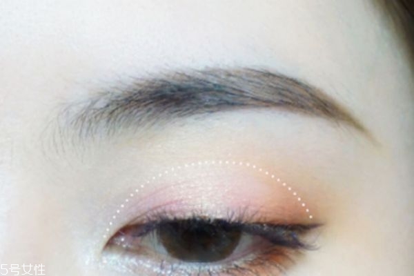 肉橘色眼妝怎么畫 橘色的眼妝 肉橘色眼妝怎么畫 橘色的眼妝
