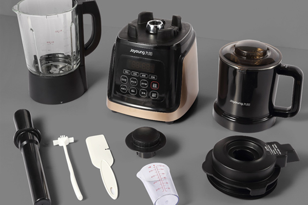 破壁機(jī)刀頭帶齒還是無齒好 2者都有才好 破壁機(jī)刀頭帶齒還是無齒好 2者都有才好