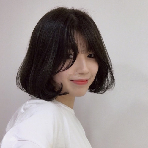 鮑伯頭短發(fā)發(fā)型圖片 鮑勃頭短發(fā)發(fā)型圖片 鮑伯頭短發(fā)發(fā)型圖片 鮑勃頭短發(fā)發(fā)型圖片