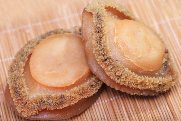 干鮑魚(yú)顏色發(fā)黑正常嗎 劣質(zhì)貨不要買