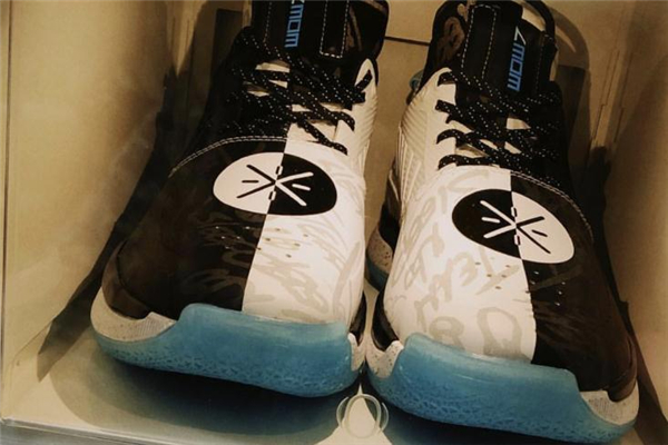 李寧wow7無(wú)眠開(kāi)箱測(cè)評(píng) 韋德之道7無(wú)眠實(shí)物細(xì)節(jié)