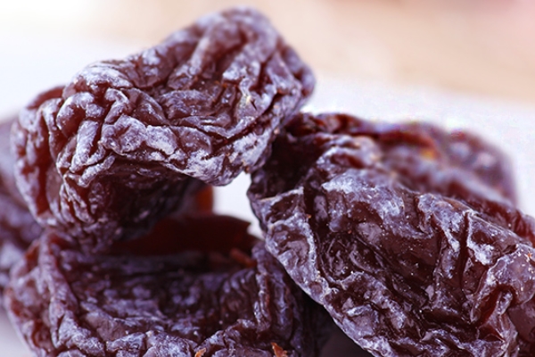 話梅怎么吃 吃法很簡(jiǎn)單